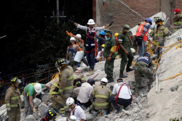 Earthquake of 7.1 Magnitude Near Mexico City Leaves at ...